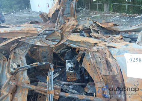 2017 Kia Sorento 3.3L Ex из США, поврежденный, VIN 5XYPHDA54HG263526